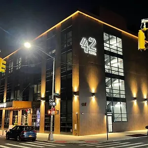 **** מלון 42 Williamsburg ארצות הברית